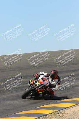 media/Apr-09-2023-SoCal Trackdays (Sun) [[333f347954]]/Bowl Set 1 (1025am)/